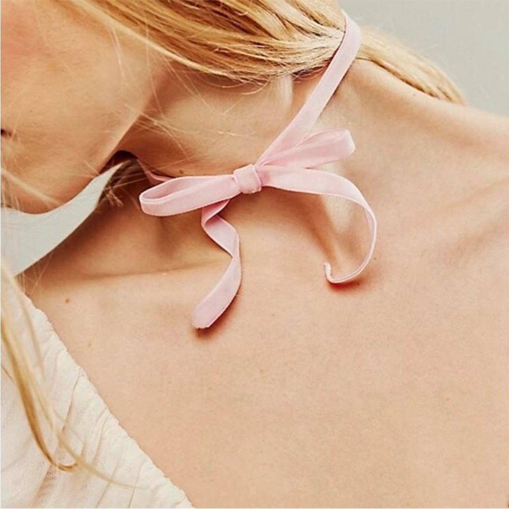 Free People Tan Bow Choker Necklace